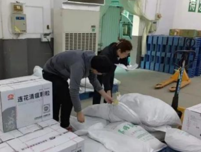 手动液压秋葵视频在线观看转运连花清瘟颗粒，为防疫保障助力